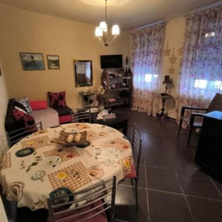 Cozy Apartment Alexandros Near Aqueduct Kavála Luaran gambar